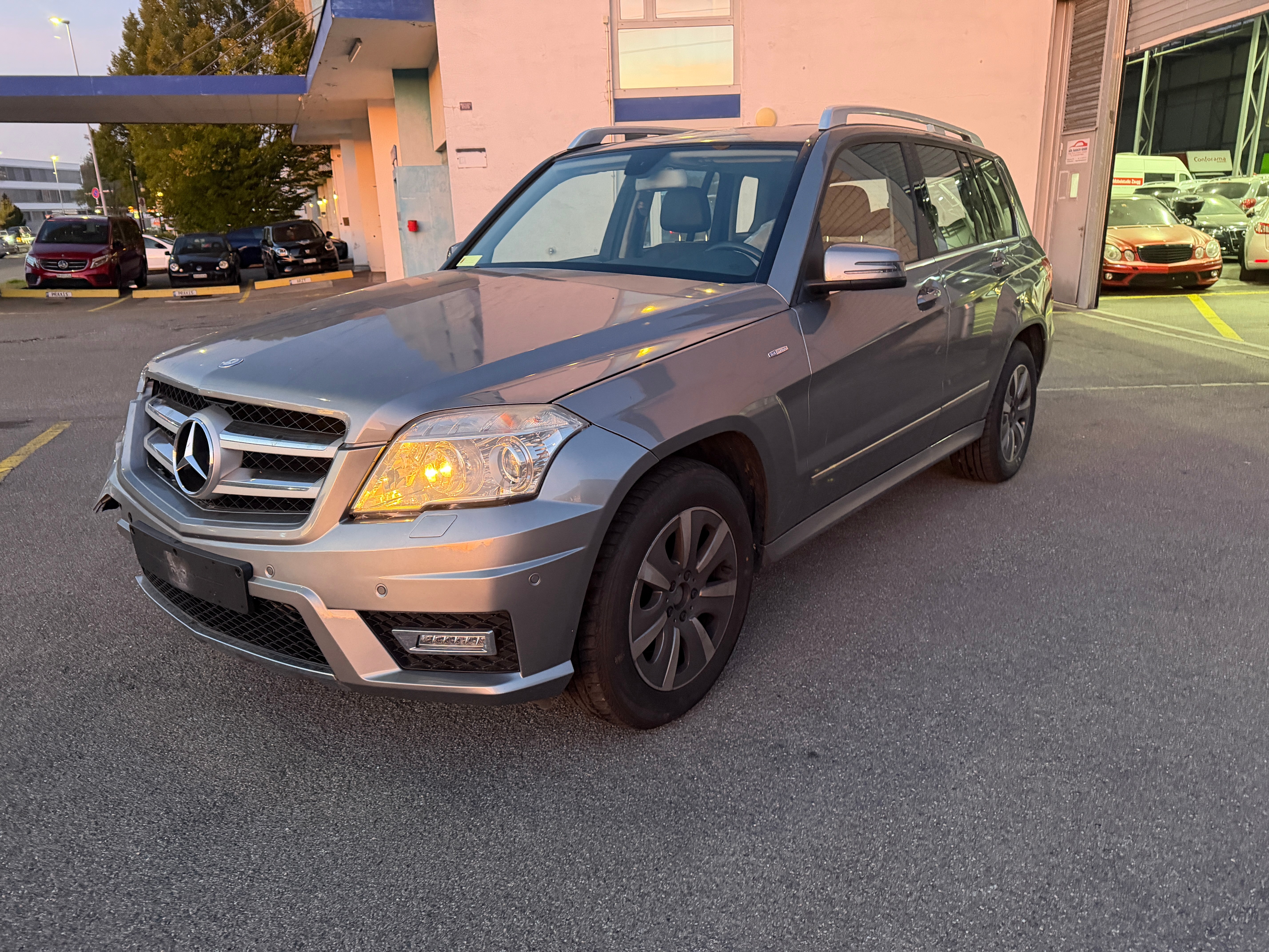 Car photo