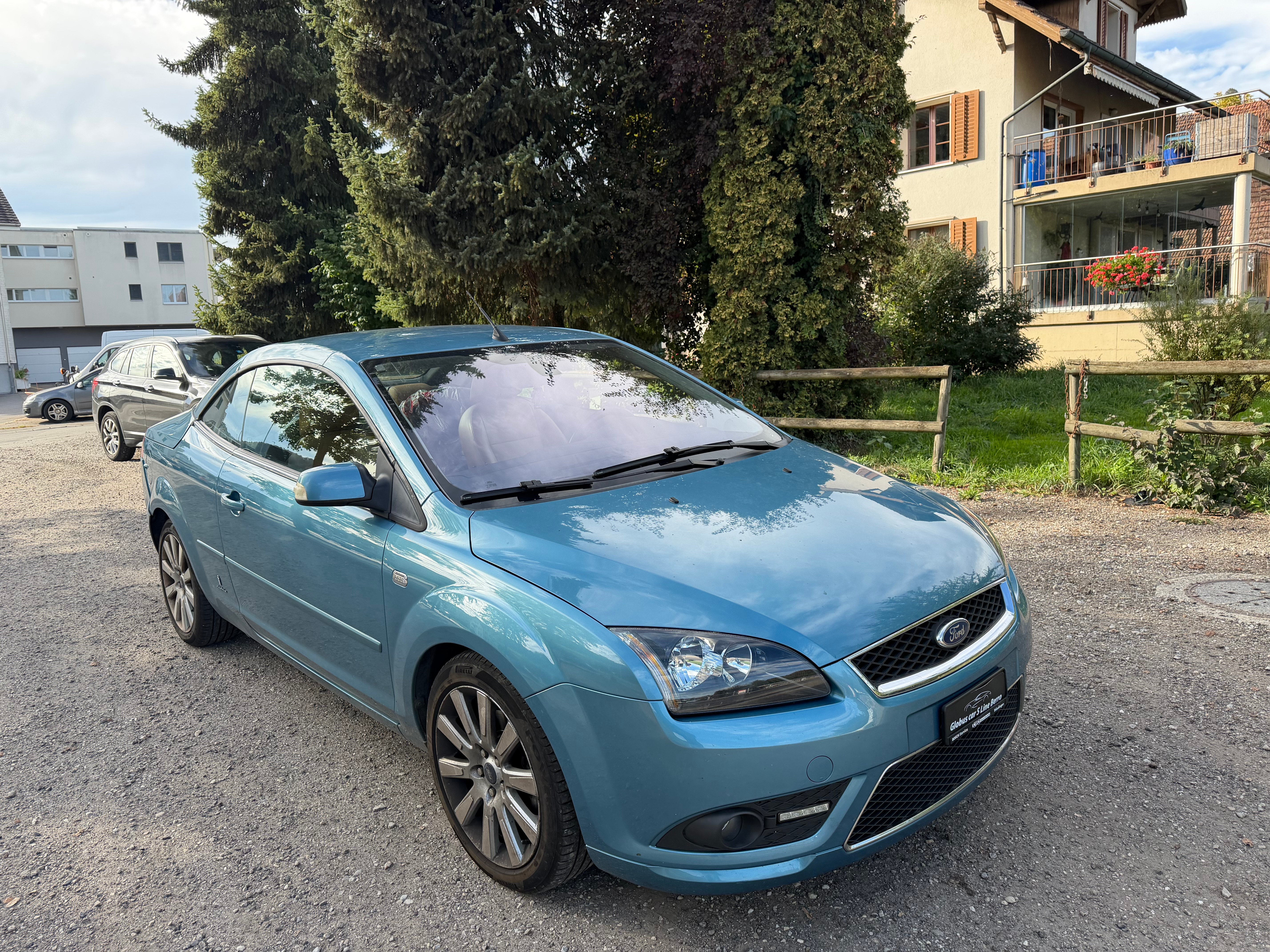 Car photo