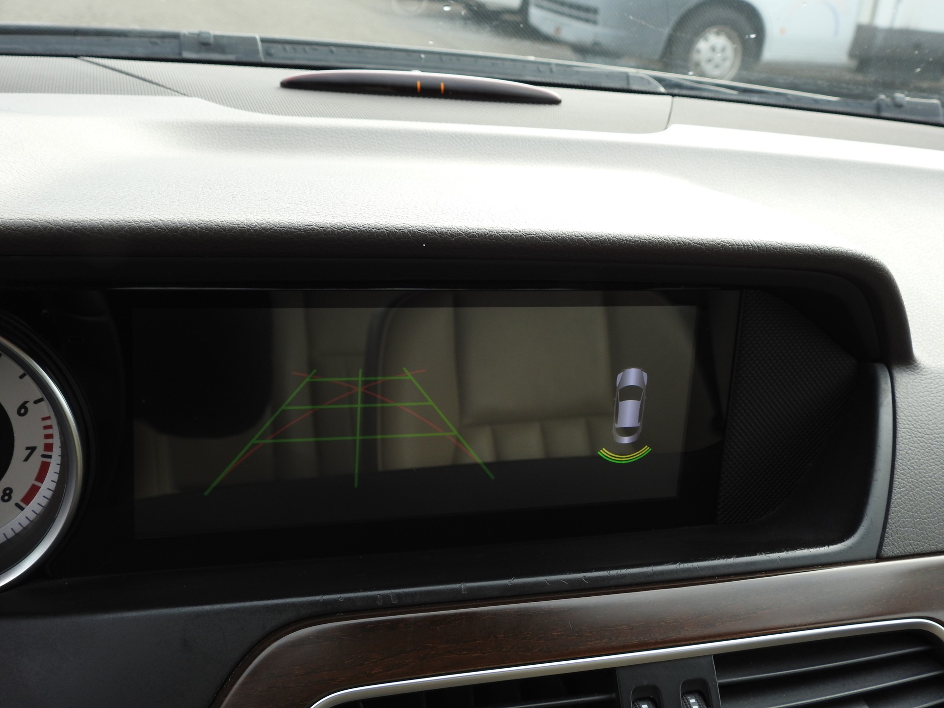 MERCEDES-BENZ C 250 Elégance 7G-Tronic-image-25
