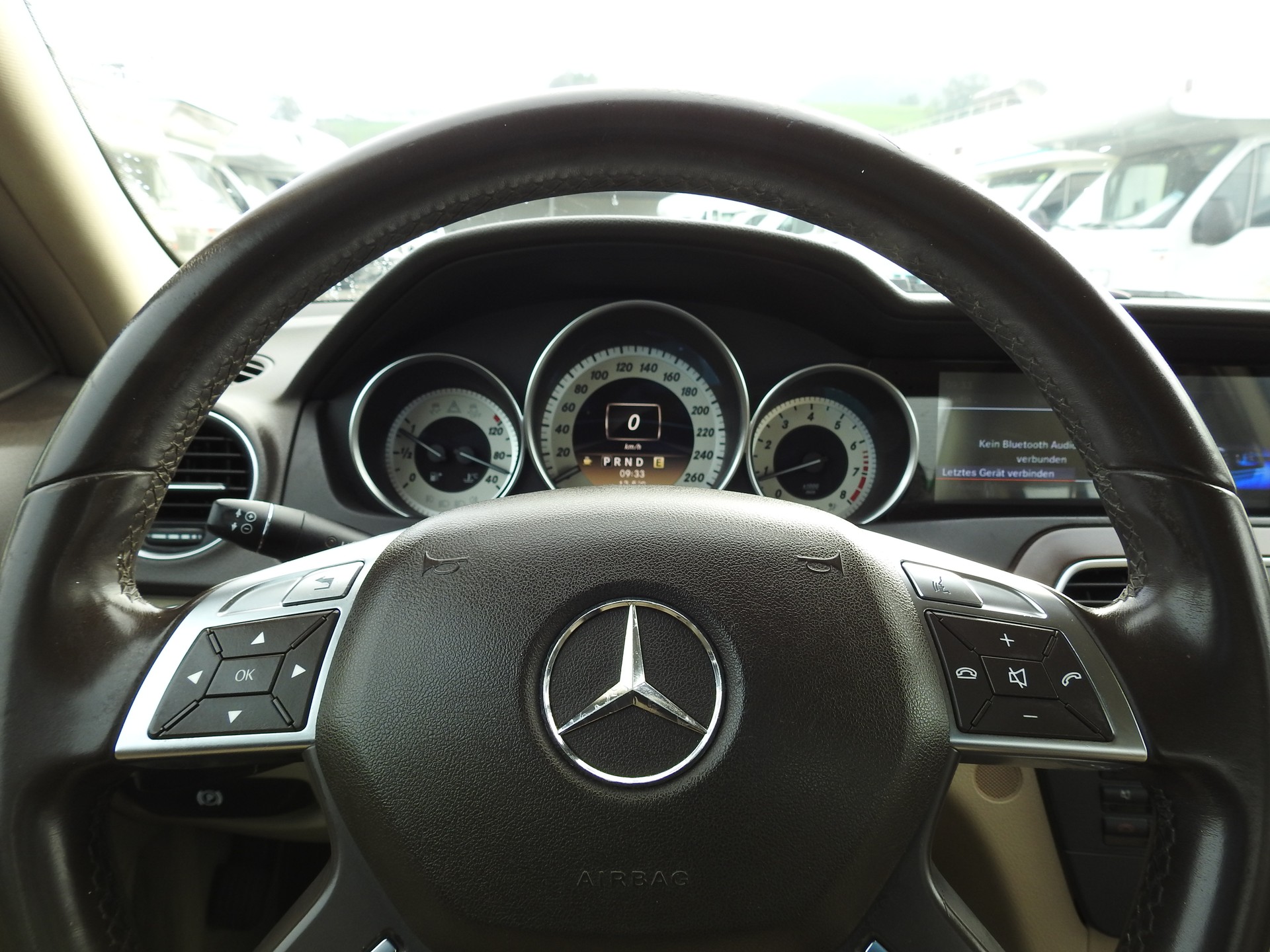 MERCEDES-BENZ C 250 Elégance 7G-Tronic-image-26