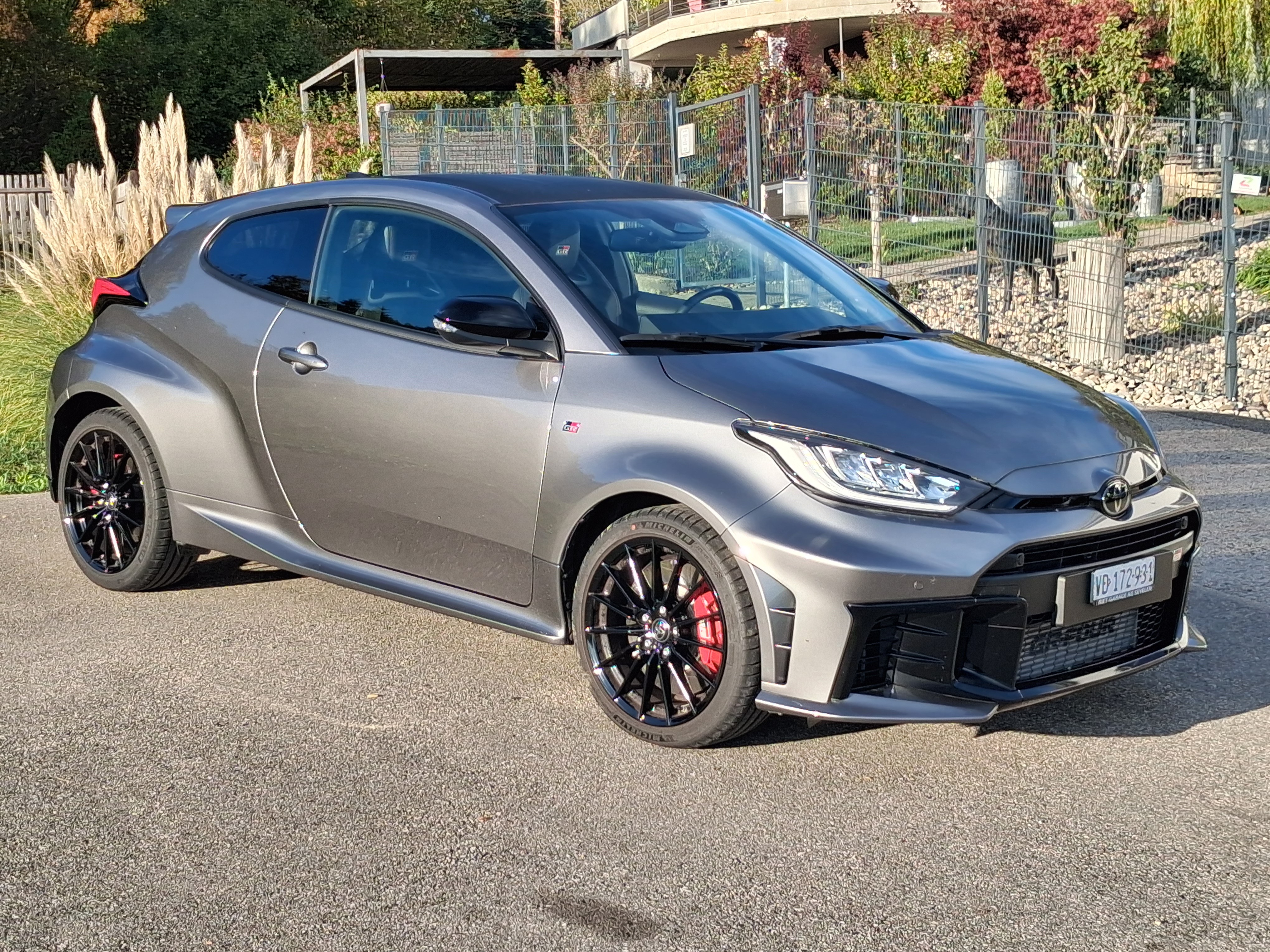 Car photo