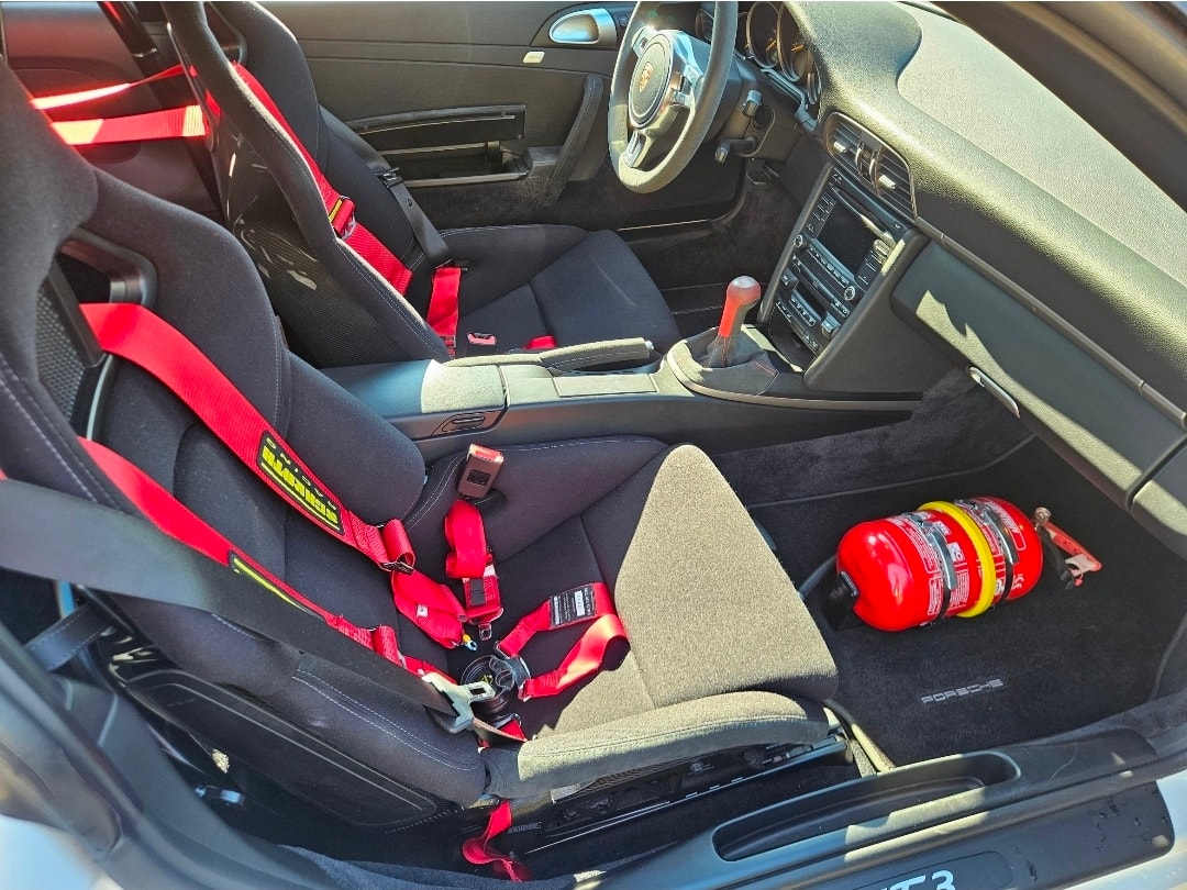 PORSCHE 911 GT3-image-9
