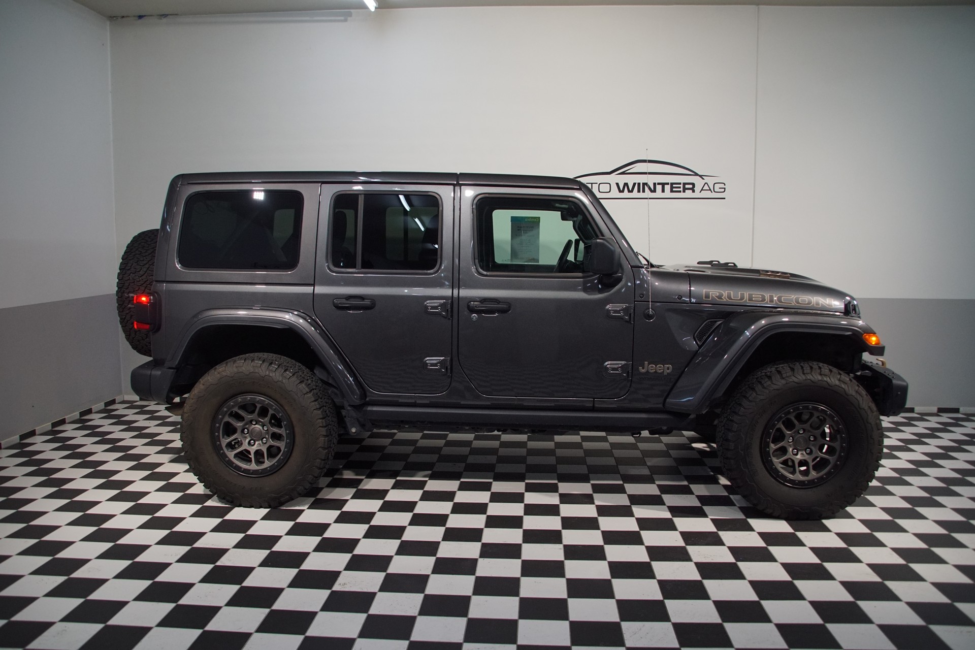 JEEP Wrangler 392 V8 Xtreme Recon-image-3
