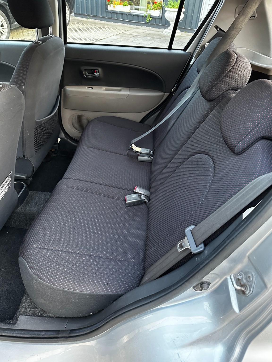 DAIHATSU Sirion 1.3 S eco-4WD-image-5