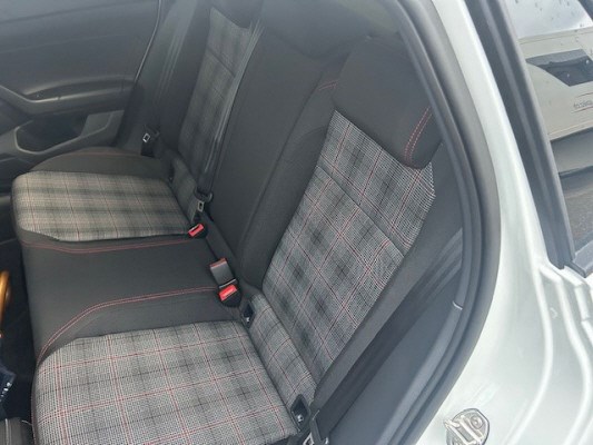 VW Polo 2.0 TSI GTI 75 Ed-image-6