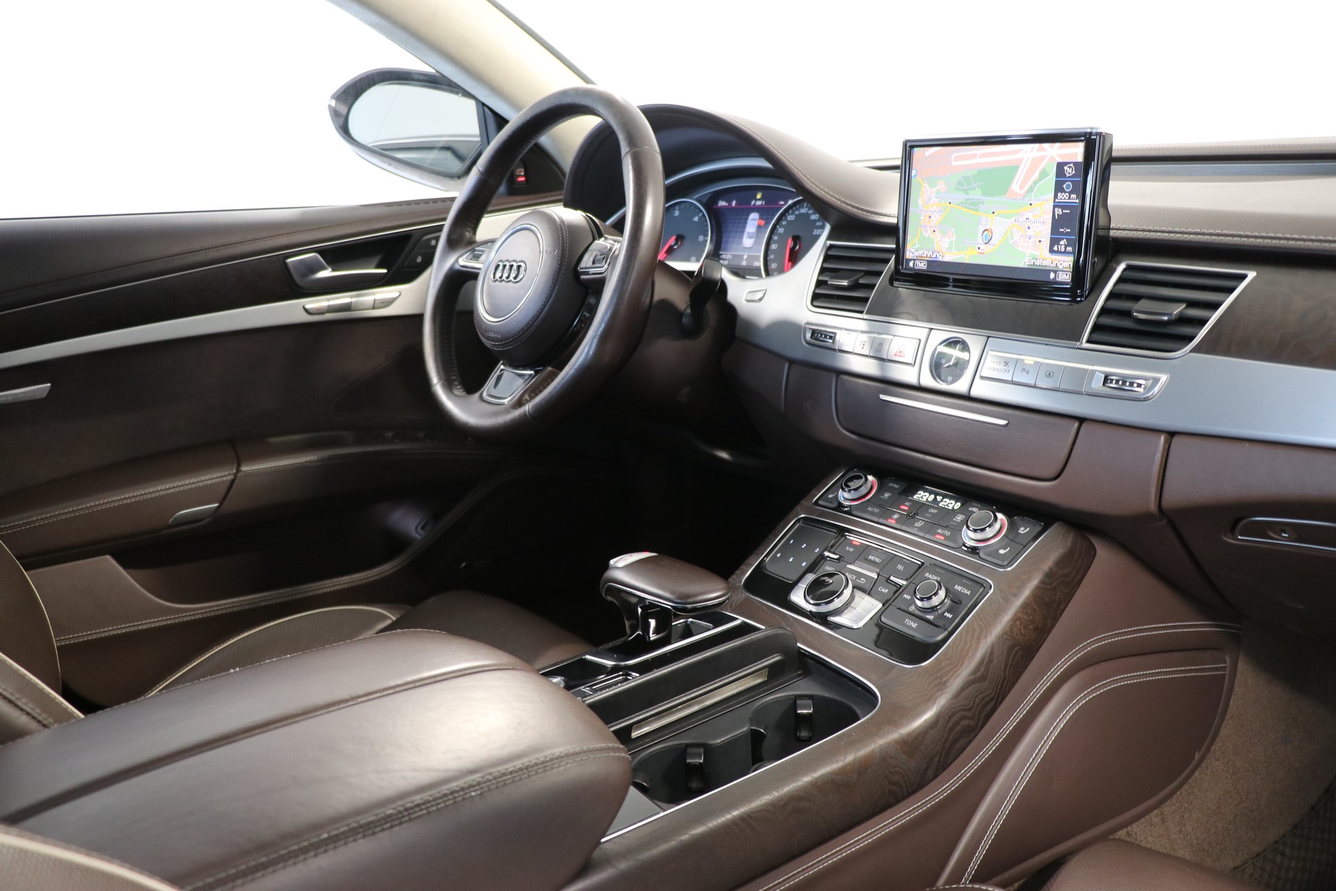 AUDI A8 4.2 TDI quattro tiptronic *Ab MFK*-image-12
