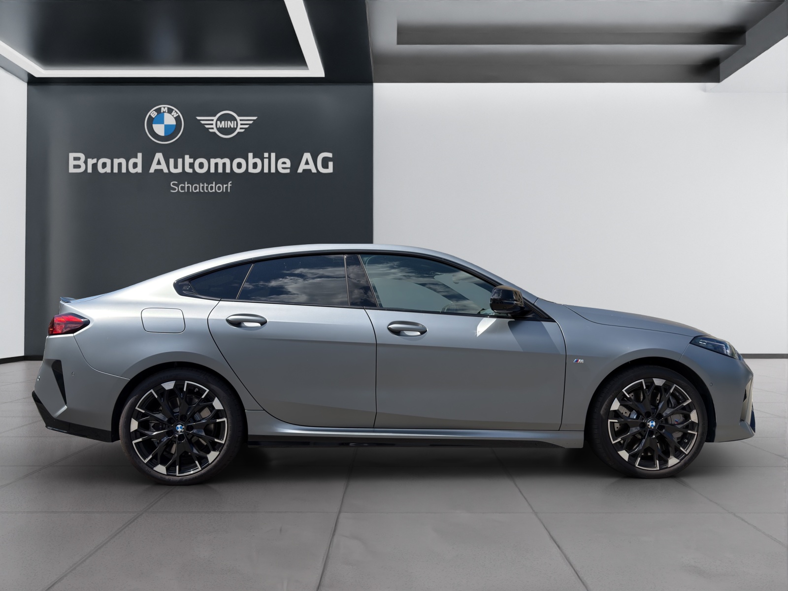 BMW M235i xDrive Gran Coupé-image-5