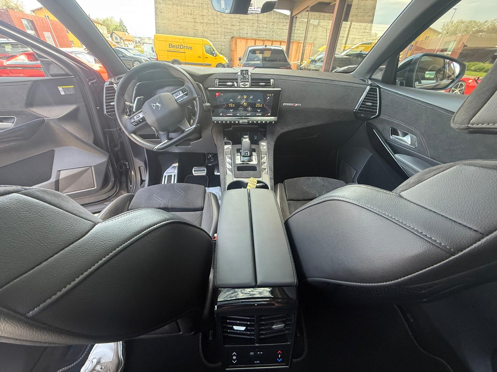DS AUTOMOBILES DS 7 Crossback 2.0 BlueHDi Performance Line EAT8-image-8