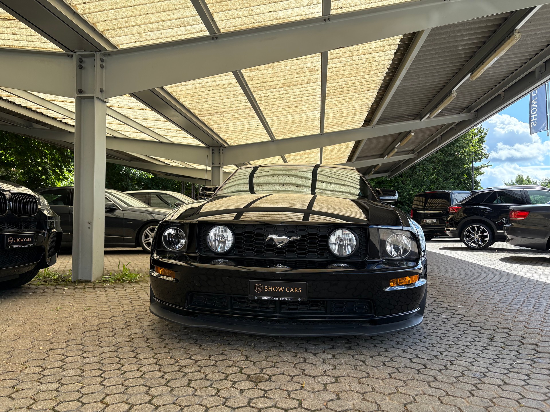 FORD Mustang GT-image-8