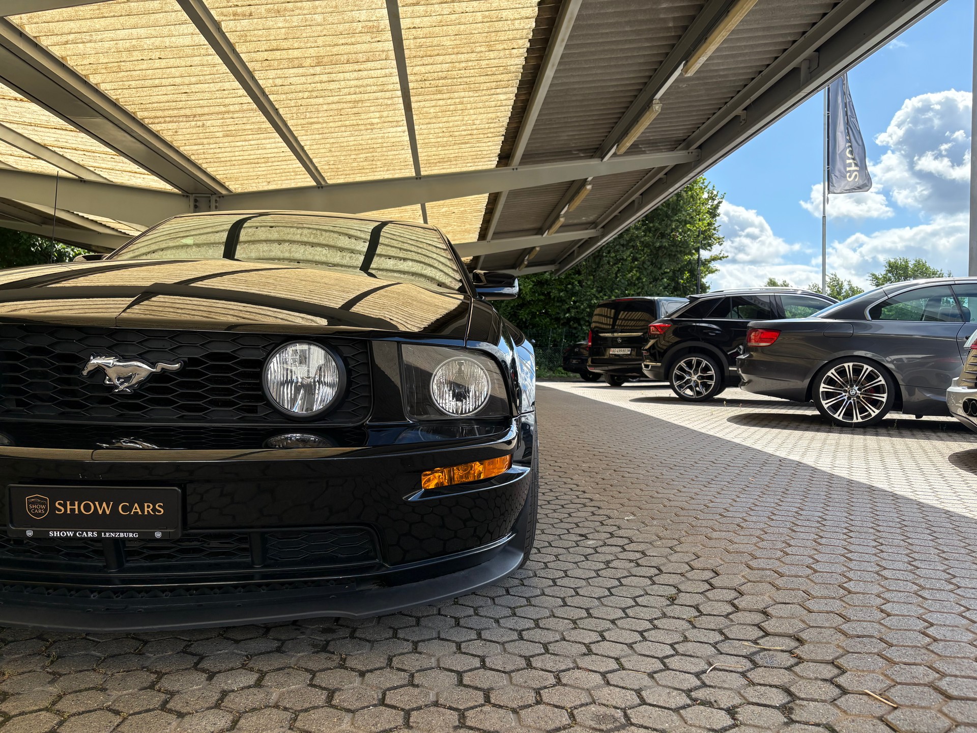FORD Mustang GT-image-9