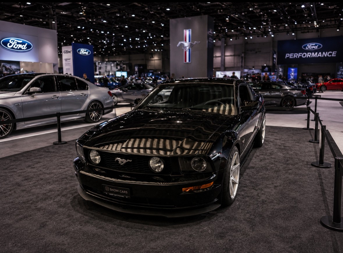 FORD Mustang GT-image-1