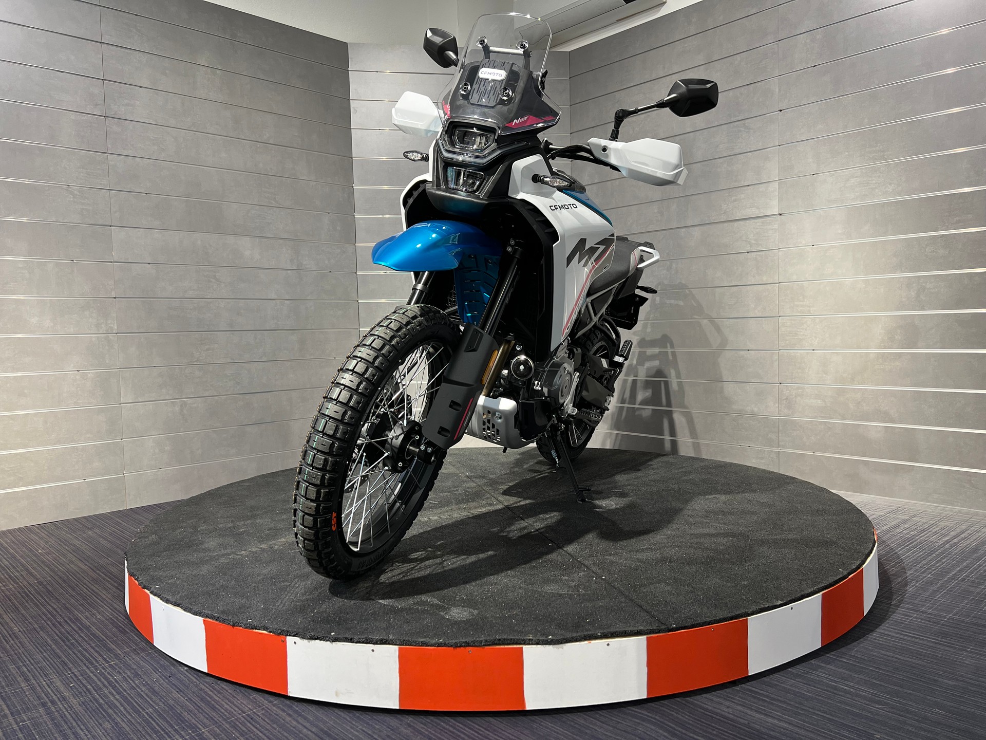 CF MOTO 450 MT