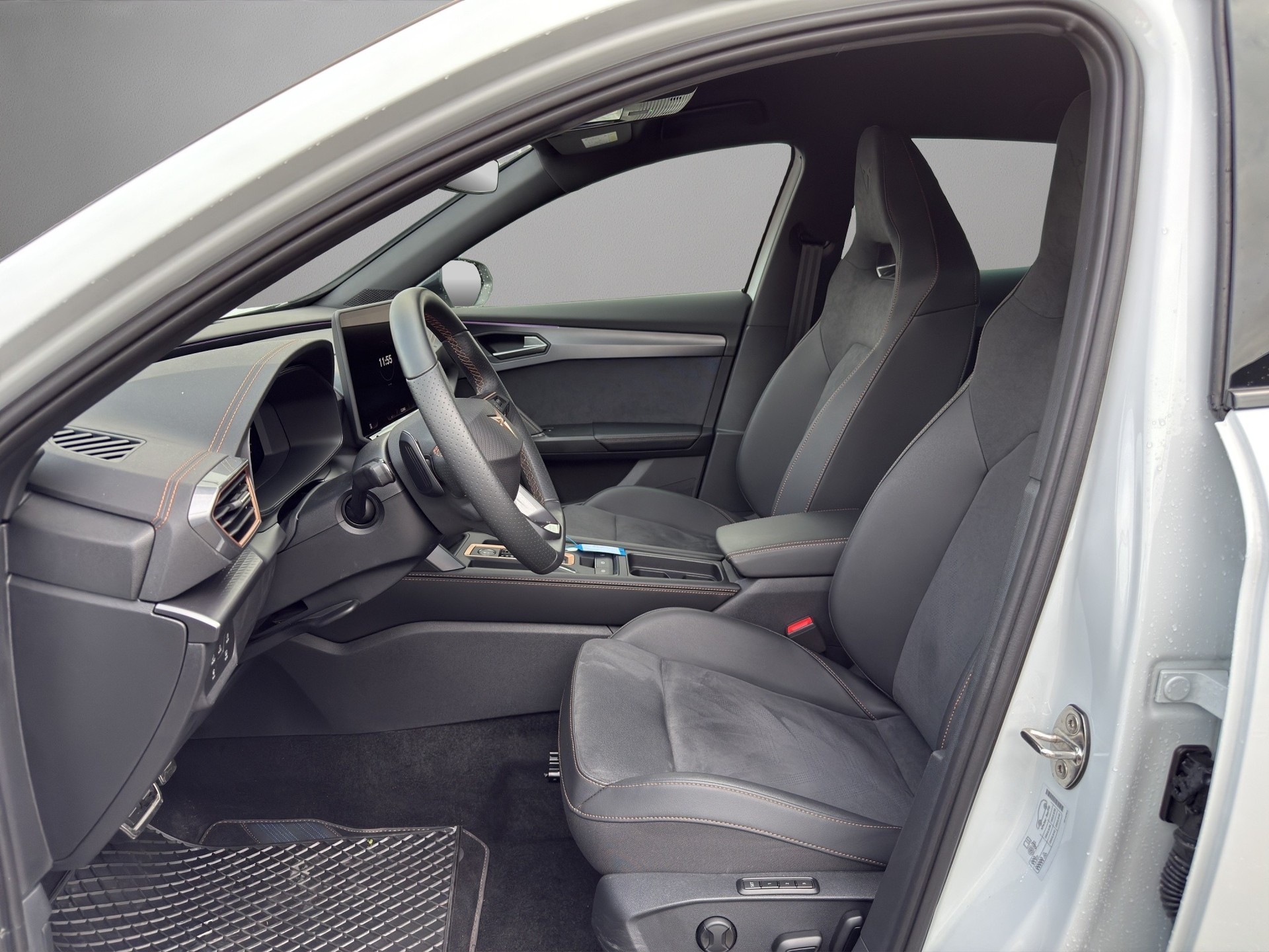 CUPRA Formentor 1.5 e-HYBRID pHEV VZ DSG-image-4