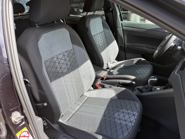 VW Polo 1.0 TSI R-Line DSG-image-8