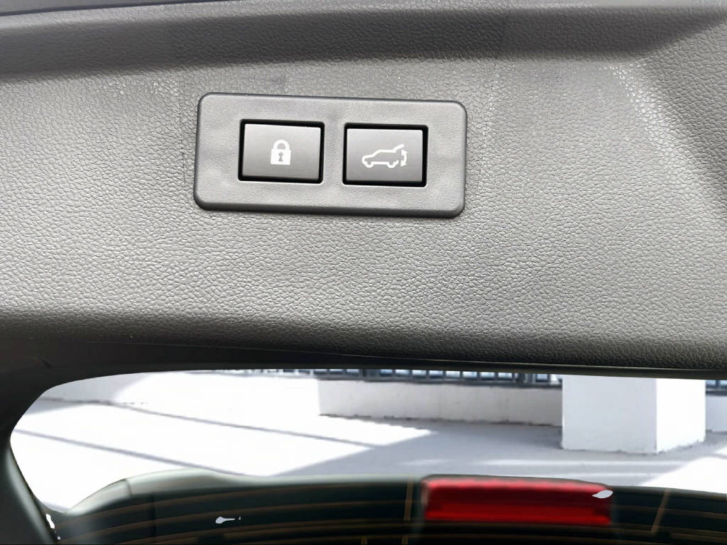 SUBARU Outback 2.5i Final Edition-image-28