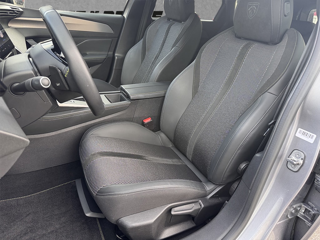 PEUGEOT 308 SW 1.6 PHEV 180 GT-image-8