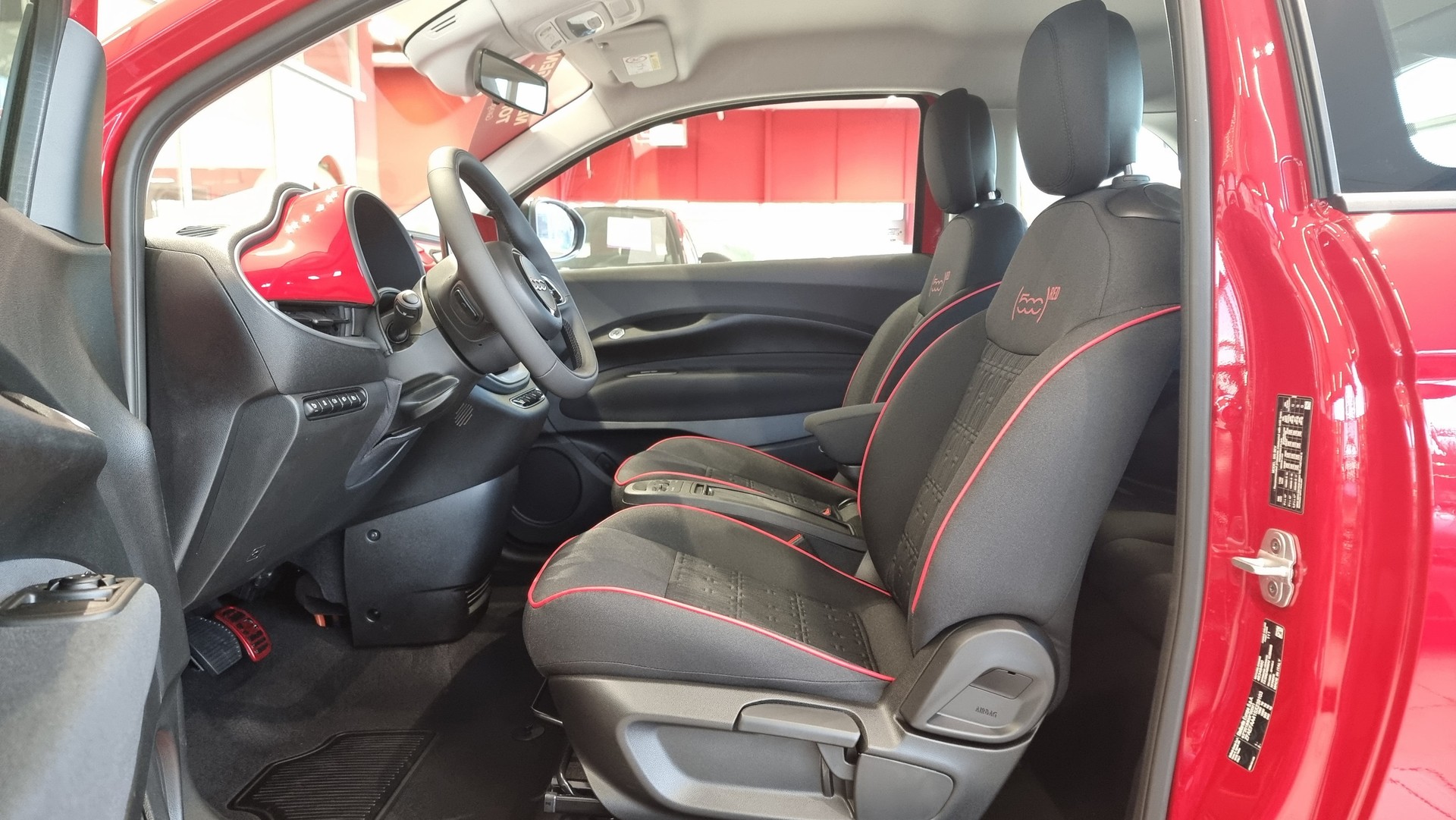 FIAT 500 Red electric 42 KWh 118 PS-image-15