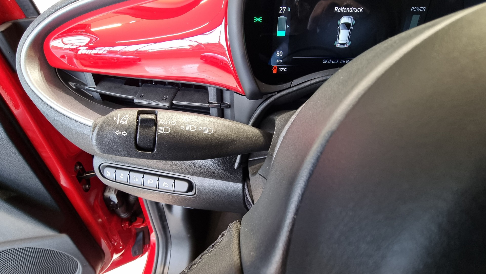 FIAT 500 Red electric 42 KWh 118 PS-image-10