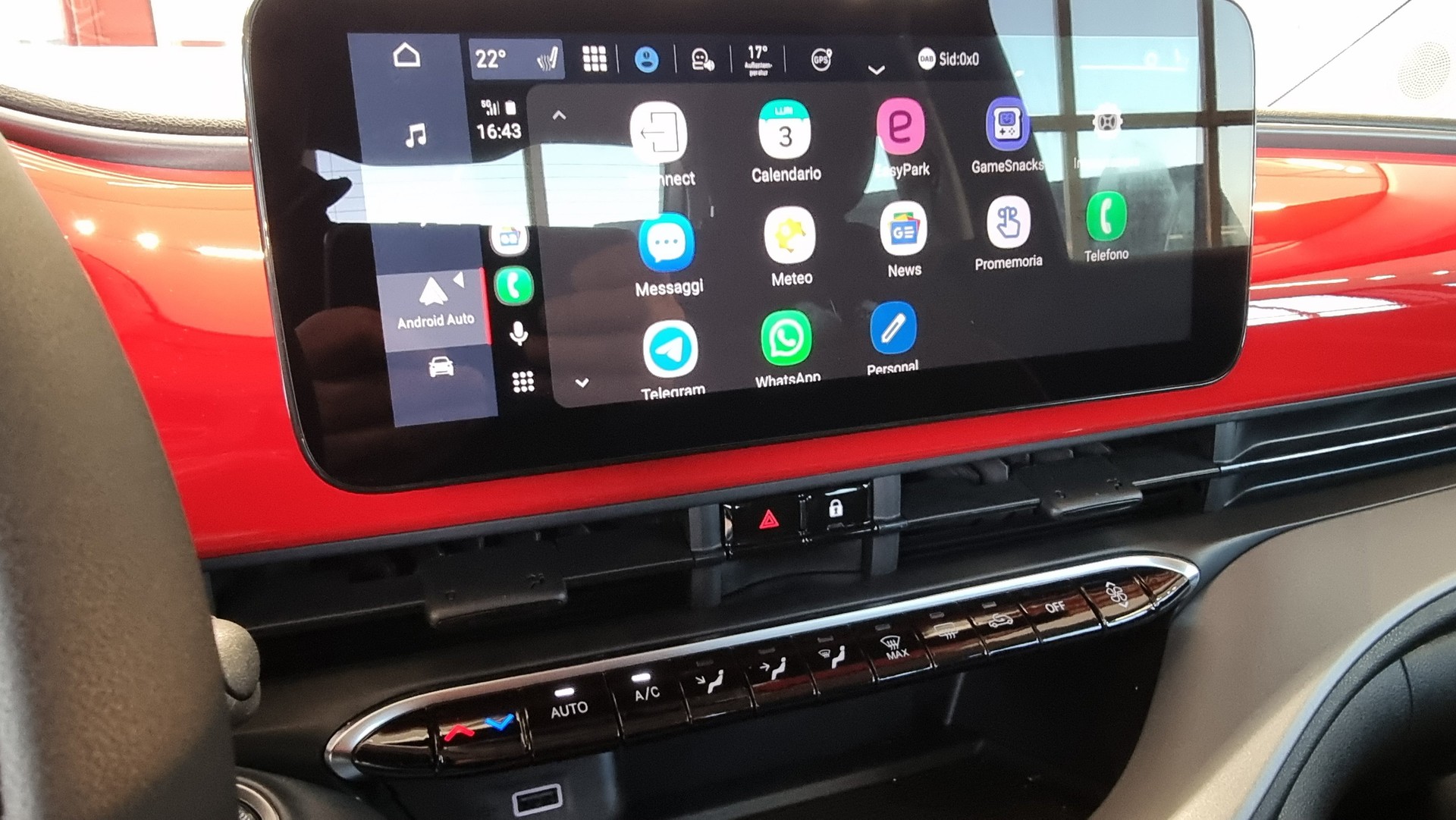FIAT 500 Red electric 42 KWh 118 PS-image-14