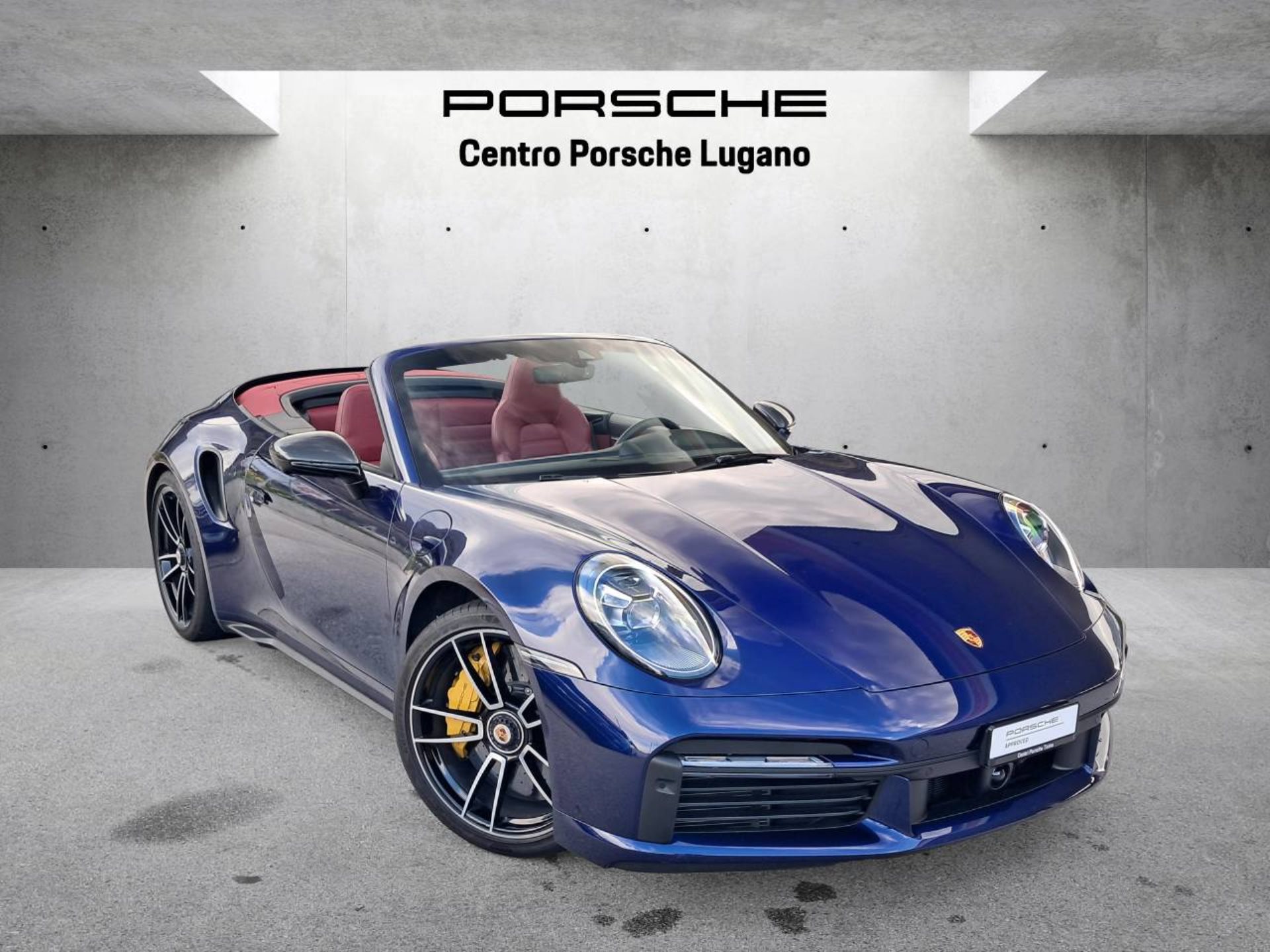 PORSCHE 911 Turbo S Cabrio-image-0