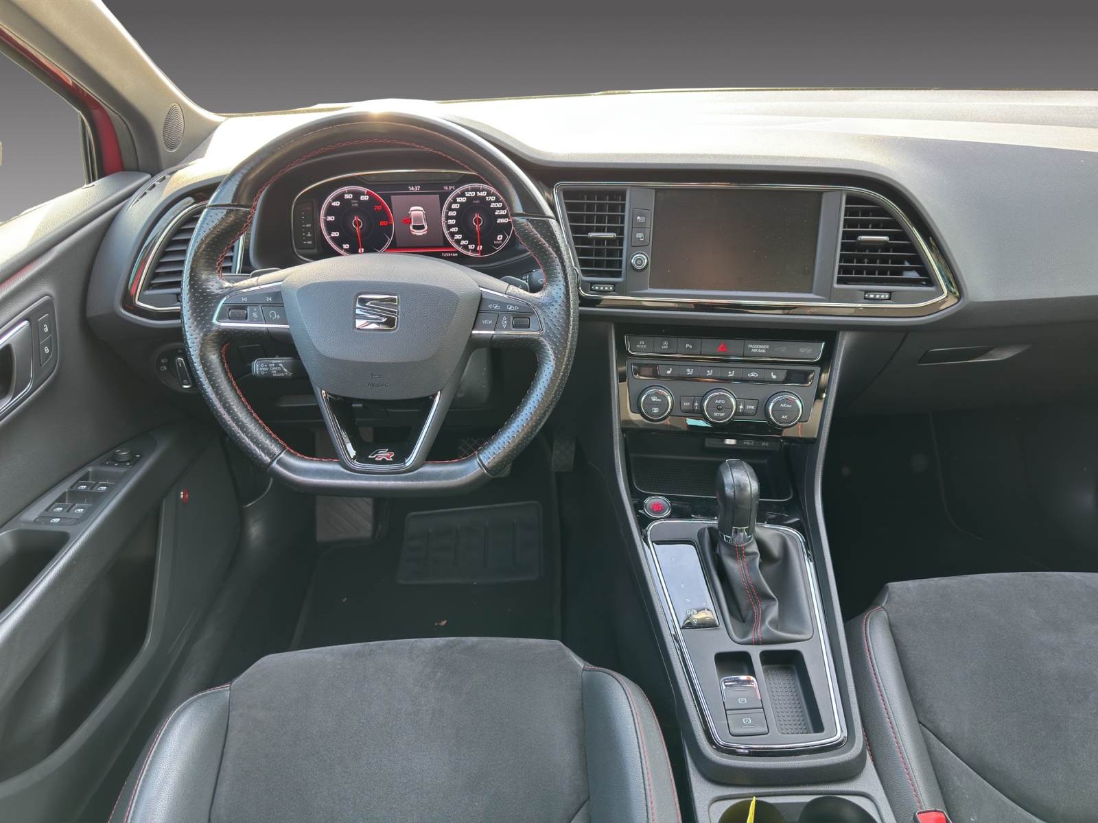 SEAT Leon 1.4 TSI ACT FR DSG-image-5