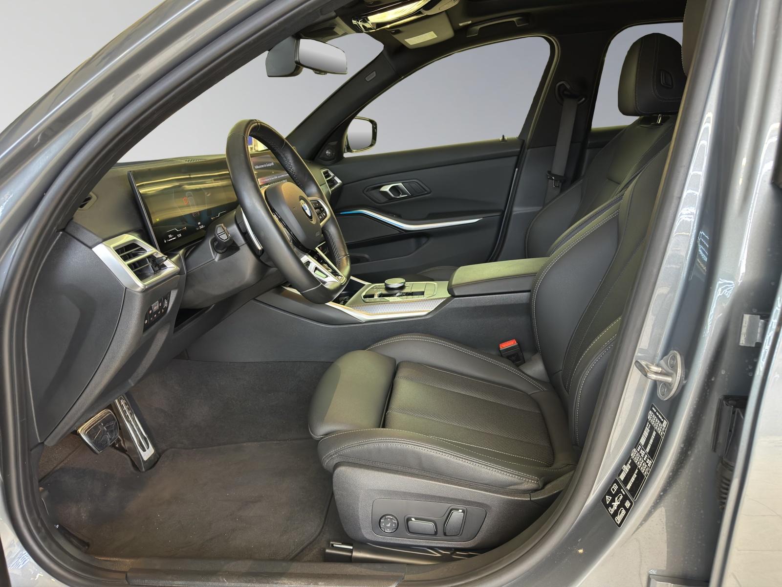 BMW 320d xDrive Touring M Sport-image-10
