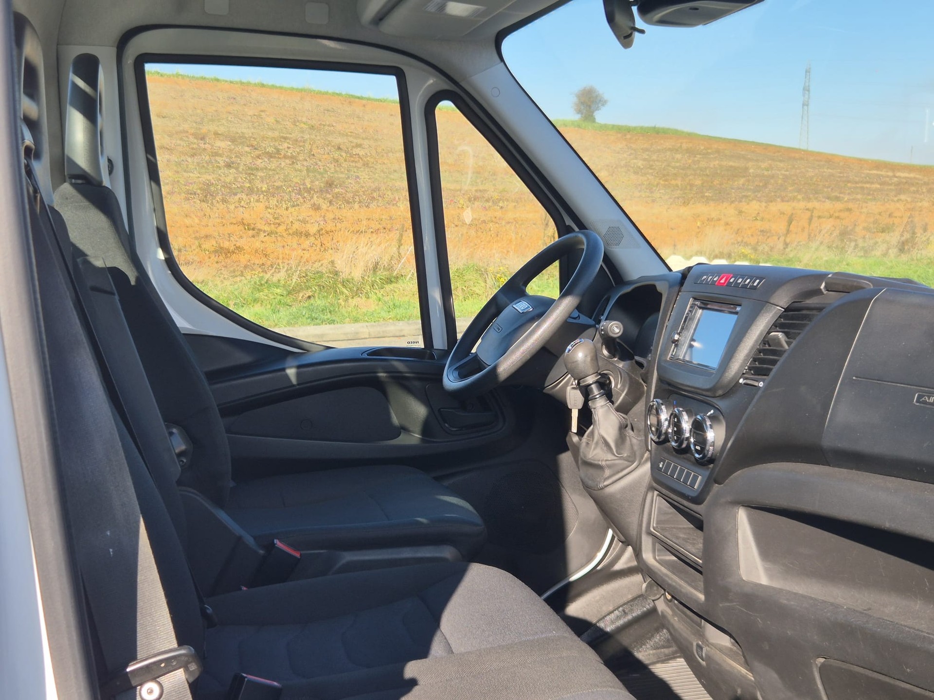 IVECO 35 S 16-image-26