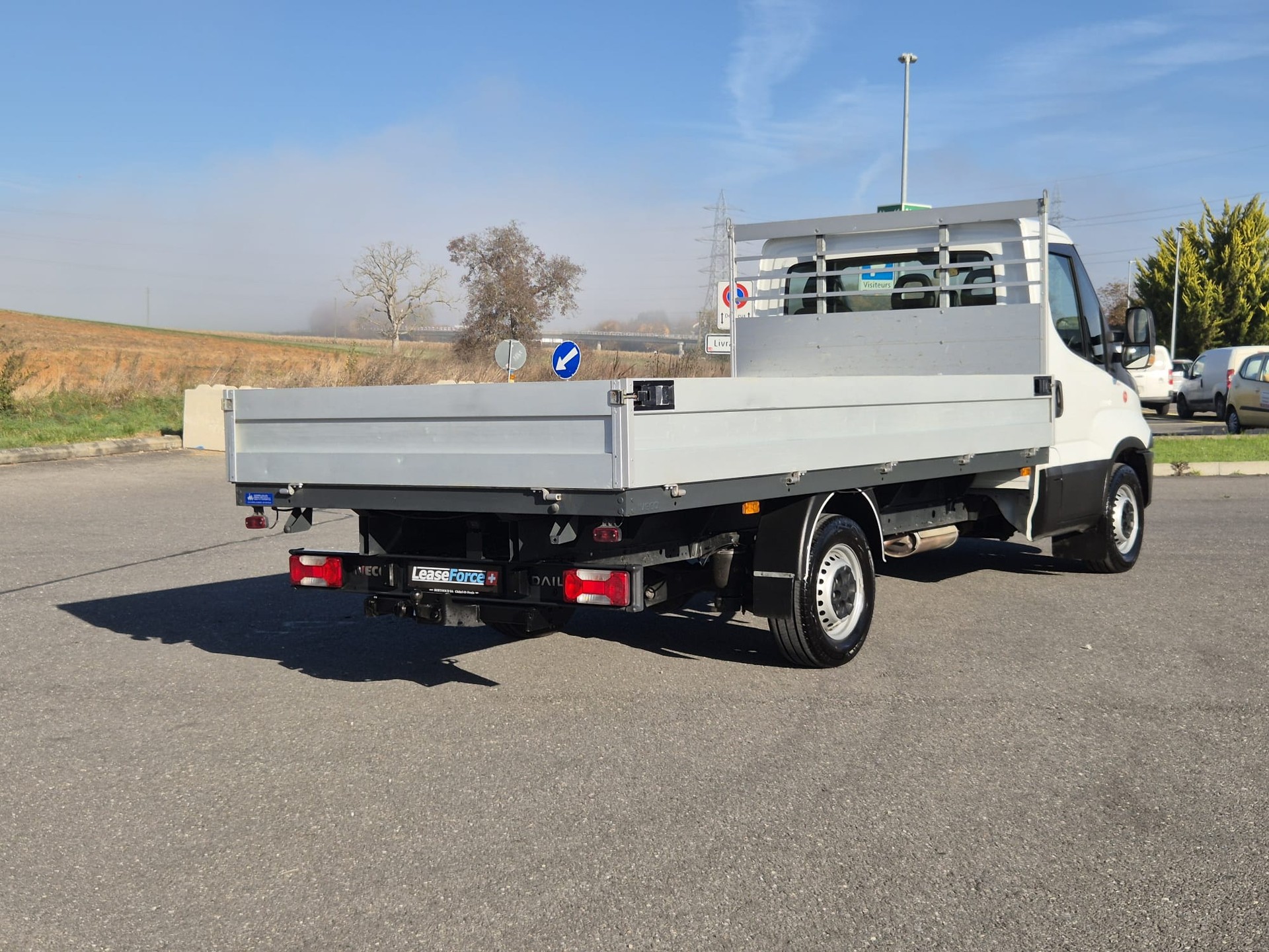 IVECO 35 S 16-image-9