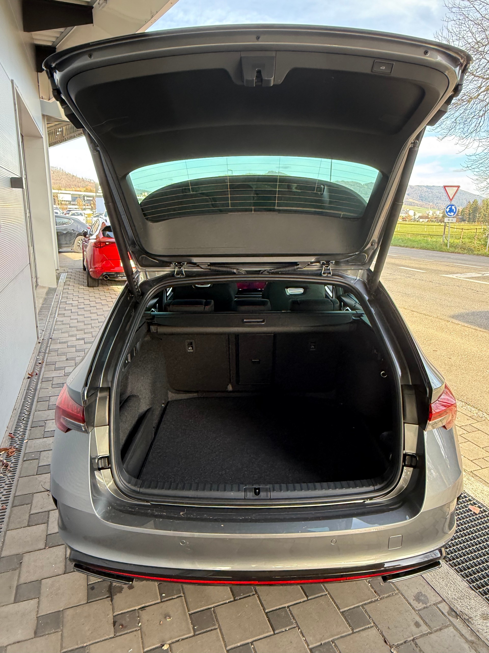 SKODA Octavia Combi 2.0 TSI DSG RS / VENDUE VERKAUFT-image-5