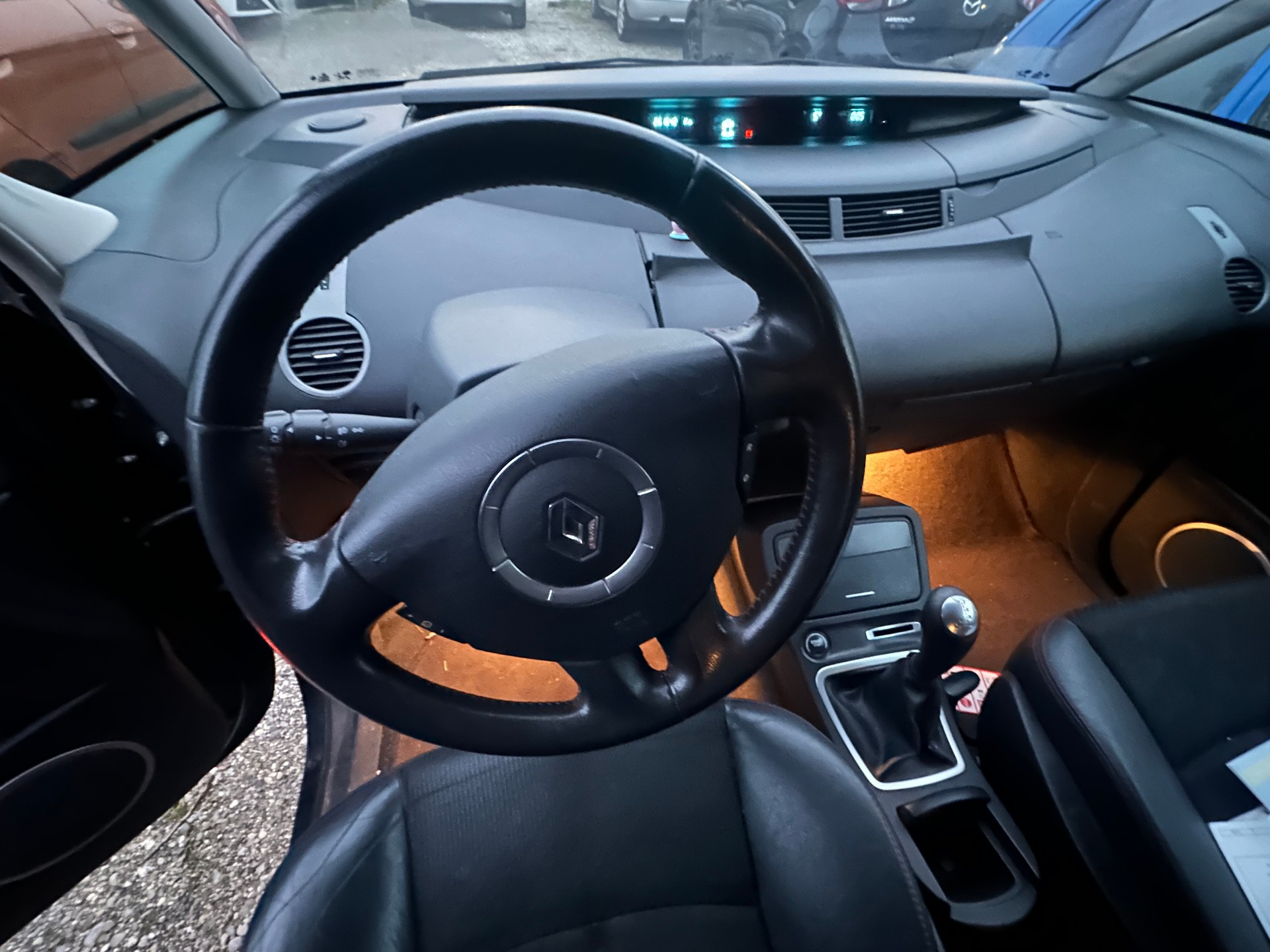 RENAULT Espace 2.0 Turbo Swiss Edition Automatic-image-7