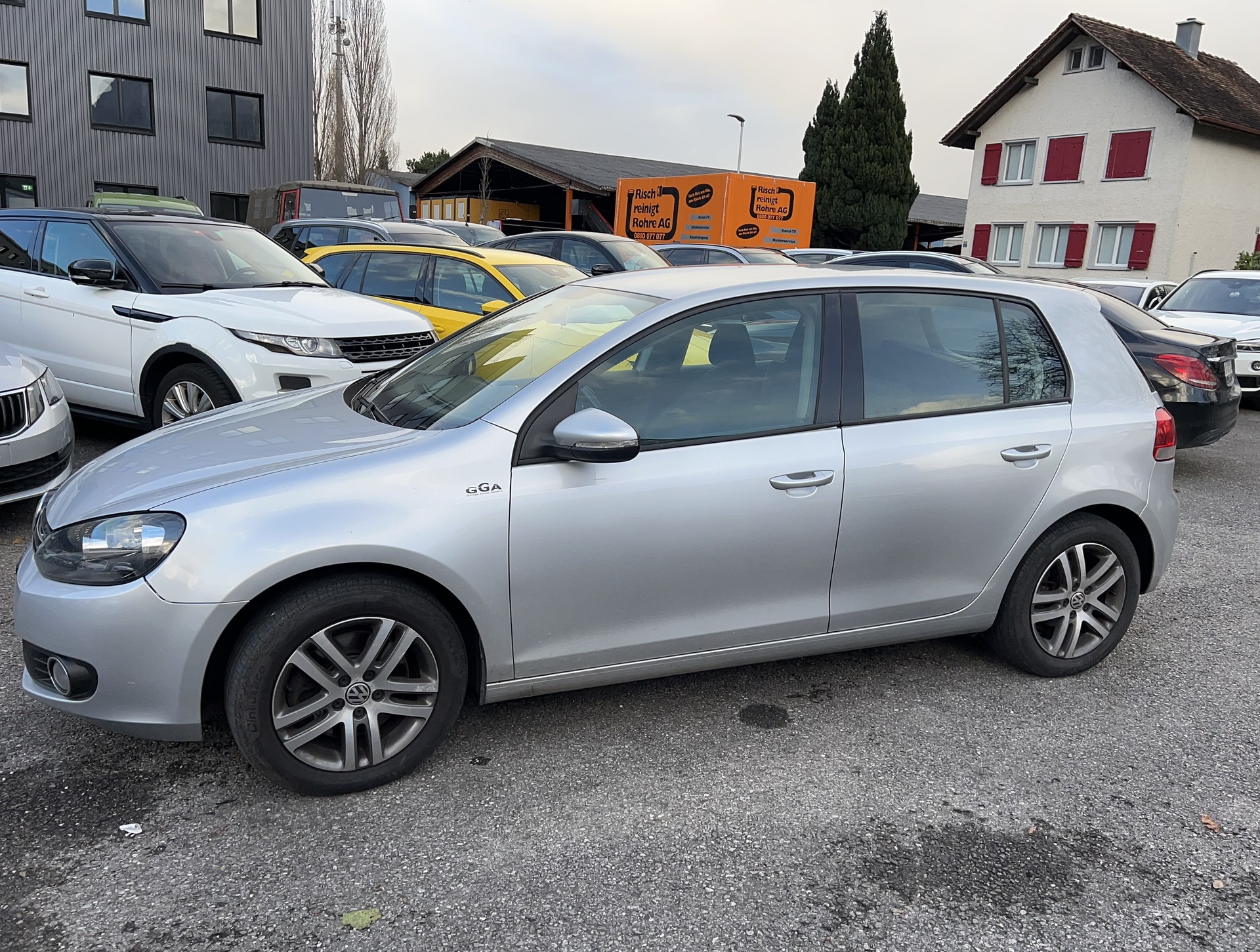 VW Golf 2.0 TDI Comfortline 4Motion-image-4