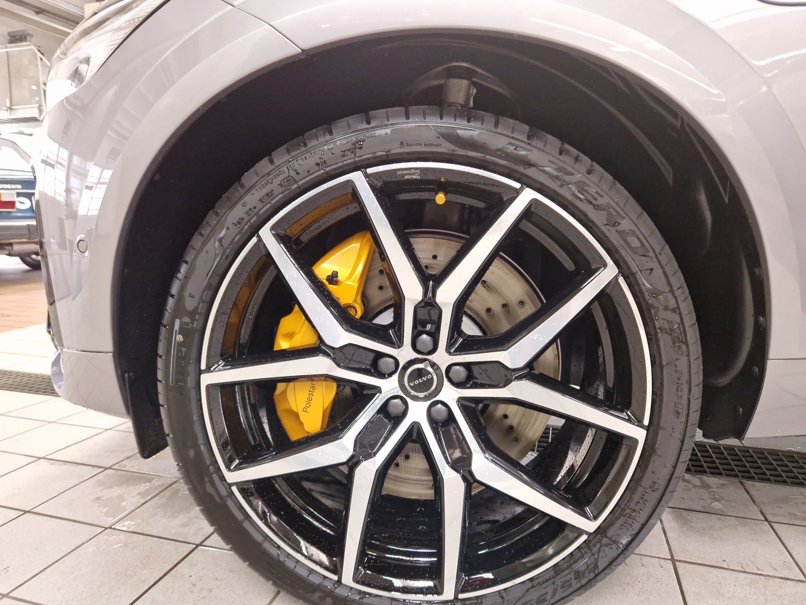 VOLVO XC60 2.0 T8 TE Polestar eAWD-image-15