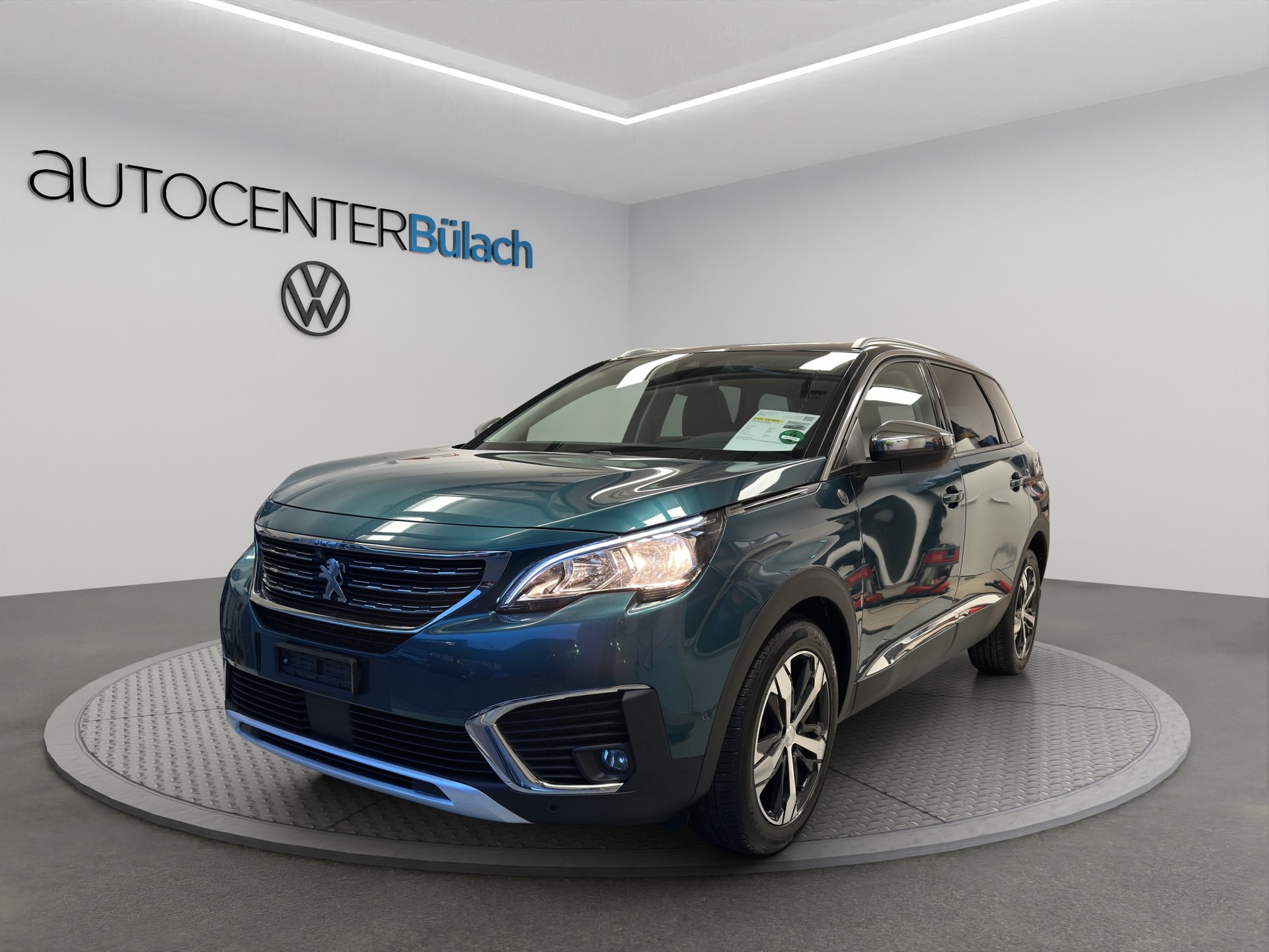 PEUGEOT 5008 1.2 Pure Tech Allure EAT8-image-0