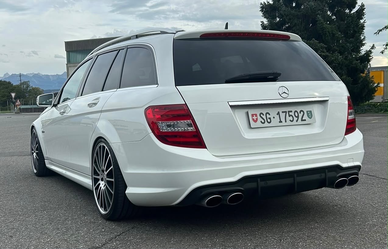 MERCEDES-BENZ C 63 AMG Avantgarde Speedshift MCT-image-7