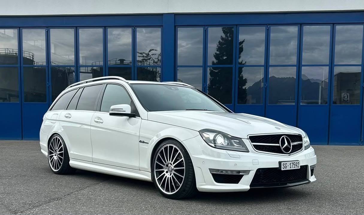 MERCEDES-BENZ C 63 AMG Avantgarde Speedshift MCT-image-0