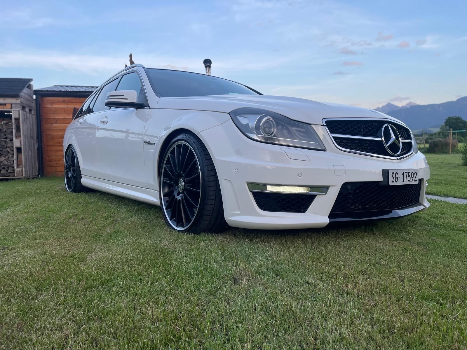 MERCEDES-BENZ C 63 AMG Avantgarde Speedshift MCT-image-7
