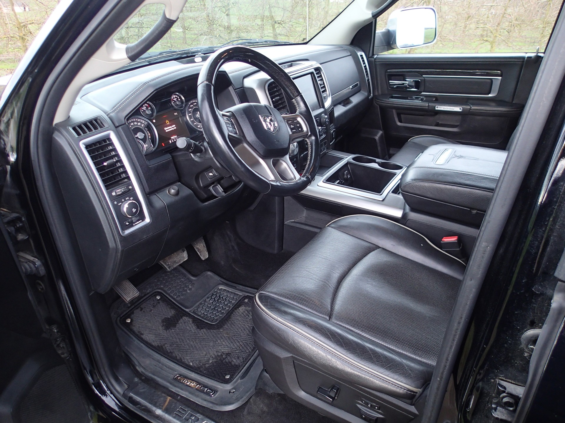 DODGE Ram 1500 Crew Cab 5.7 Hemi Limited Anhängelast 10.5 t-image-5