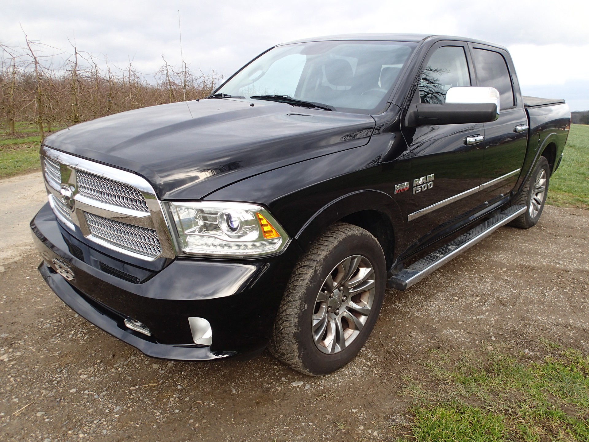 DODGE Ram 1500 Crew Cab 5.7 Hemi Limited Anhängelast 10.5 t-image-0