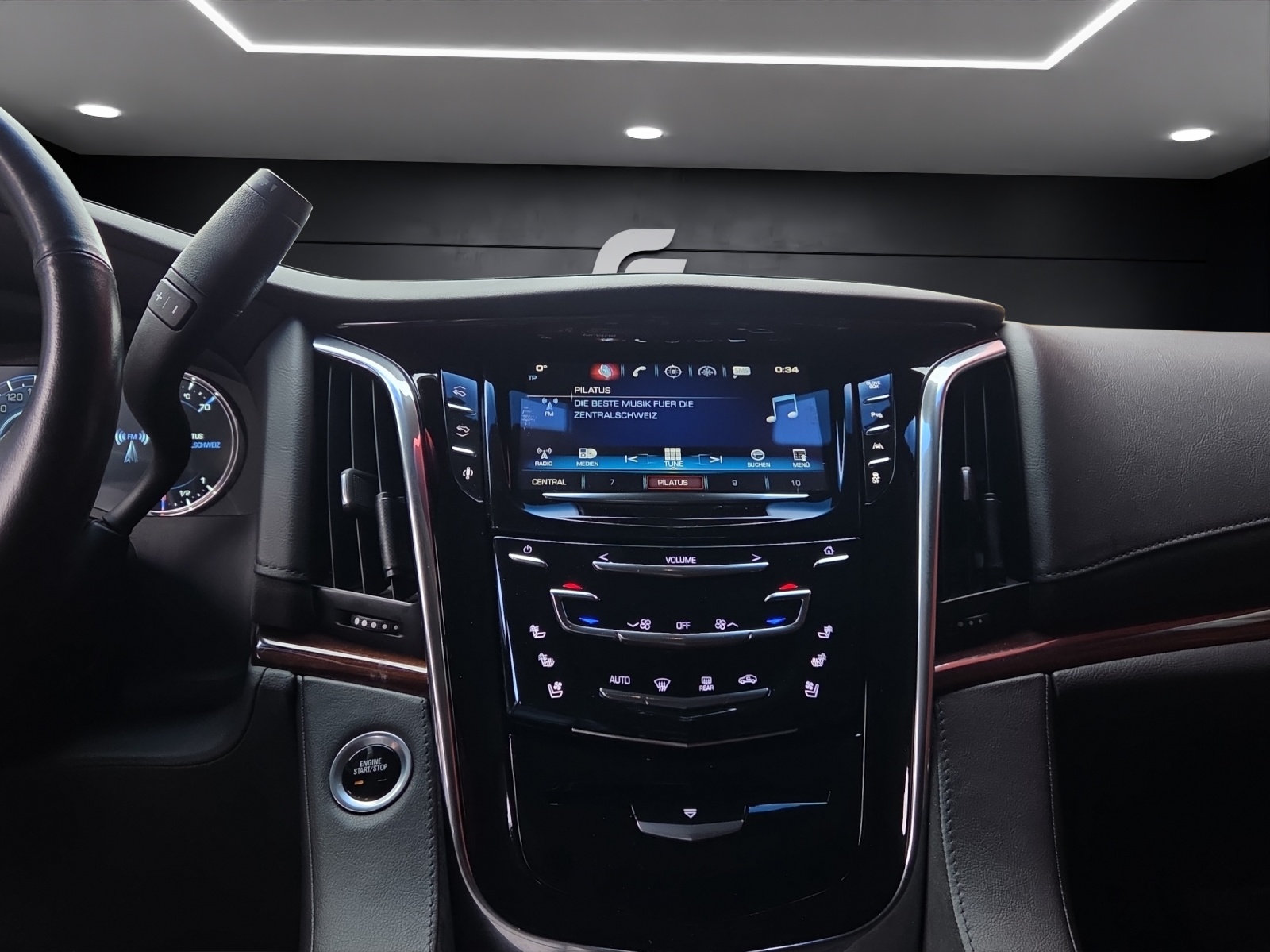 CADILLAC Escalade 6.2 Premium Automatic-image-6