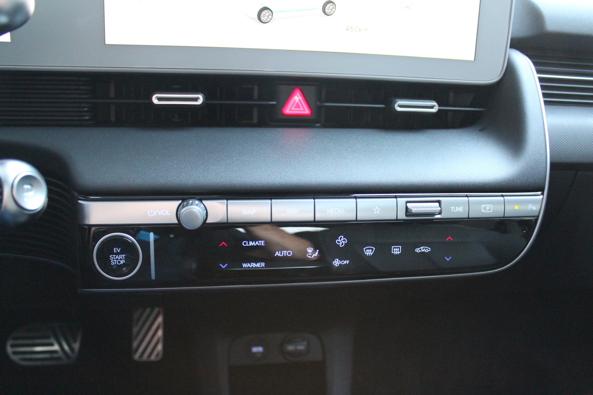 HYUNDAI Ioniq 5 72kWh Vertex 4WD-image-17