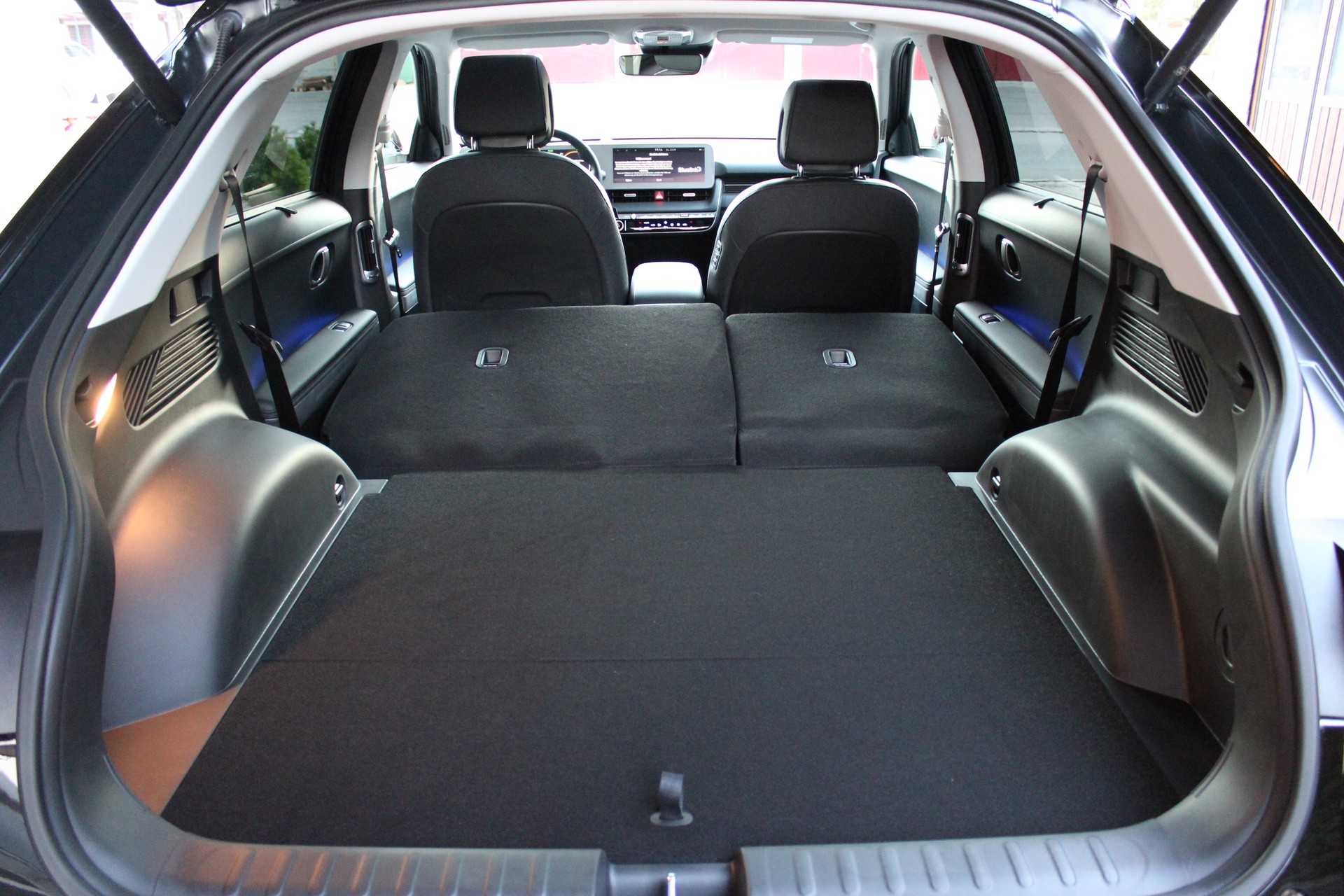 HYUNDAI Ioniq 5 72kWh Vertex 4WD-image-10