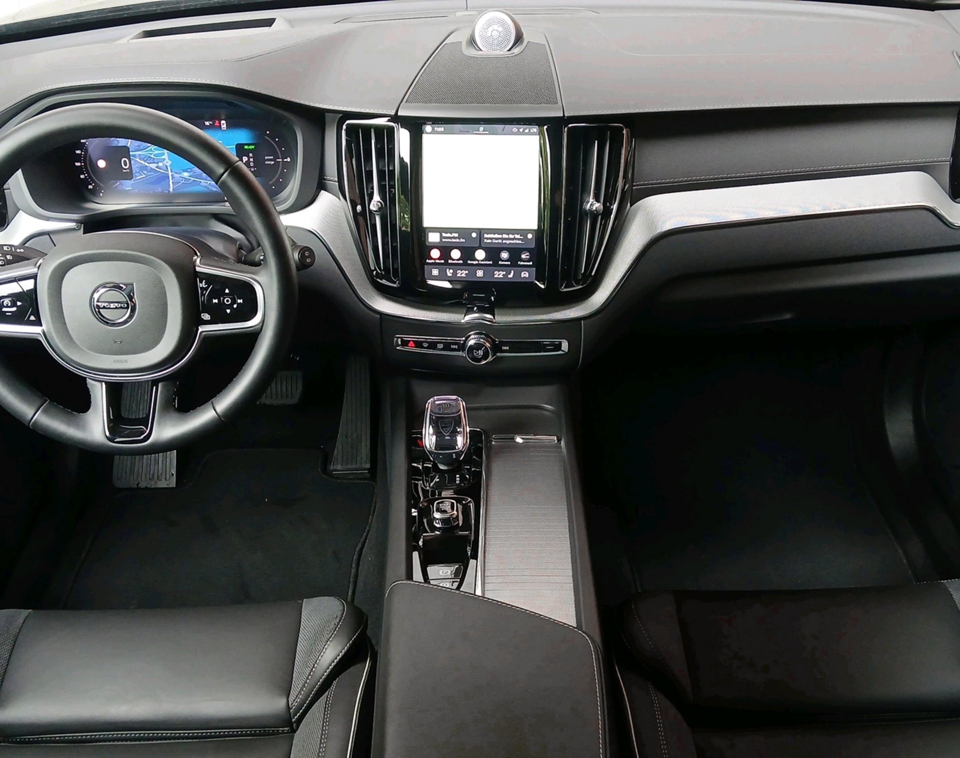 VOLVO XC60 2.0 T8 TE Ultra Dark eAWD-image-5