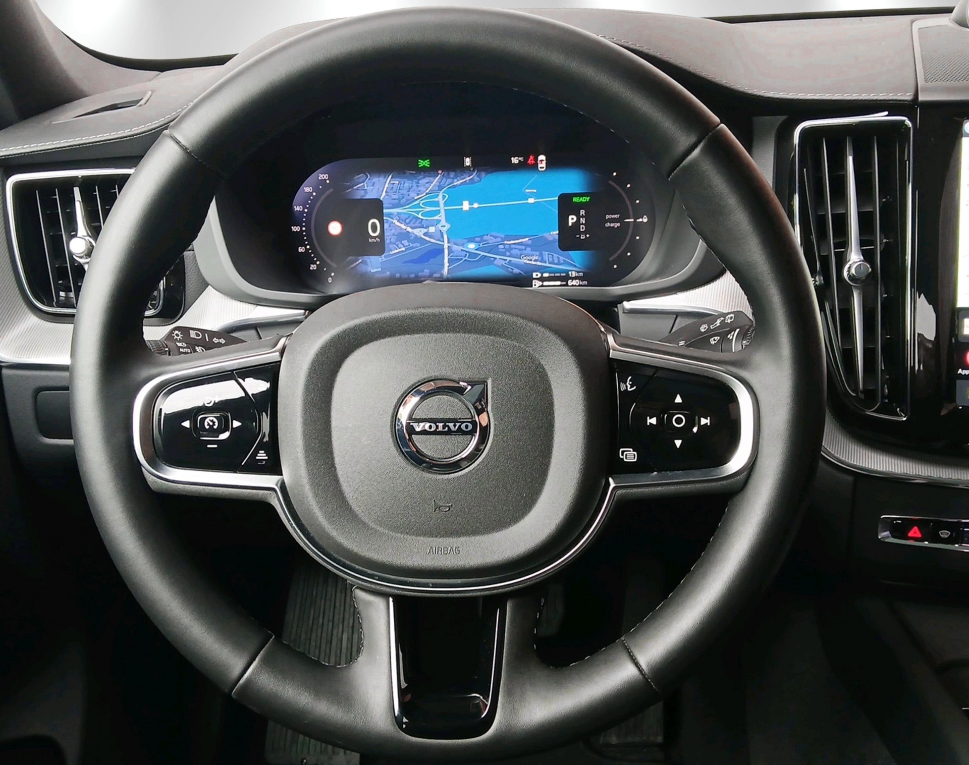 VOLVO XC60 2.0 T8 TE Ultra Dark eAWD-image-10