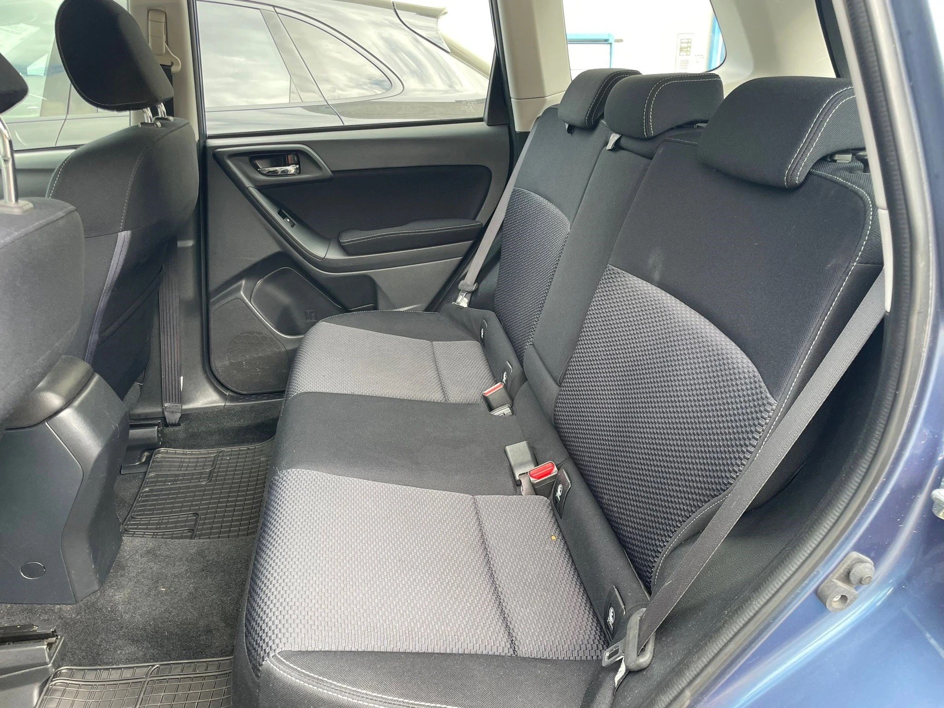 SUBARU Forester 2.0D Swiss Lineatronic-image-13