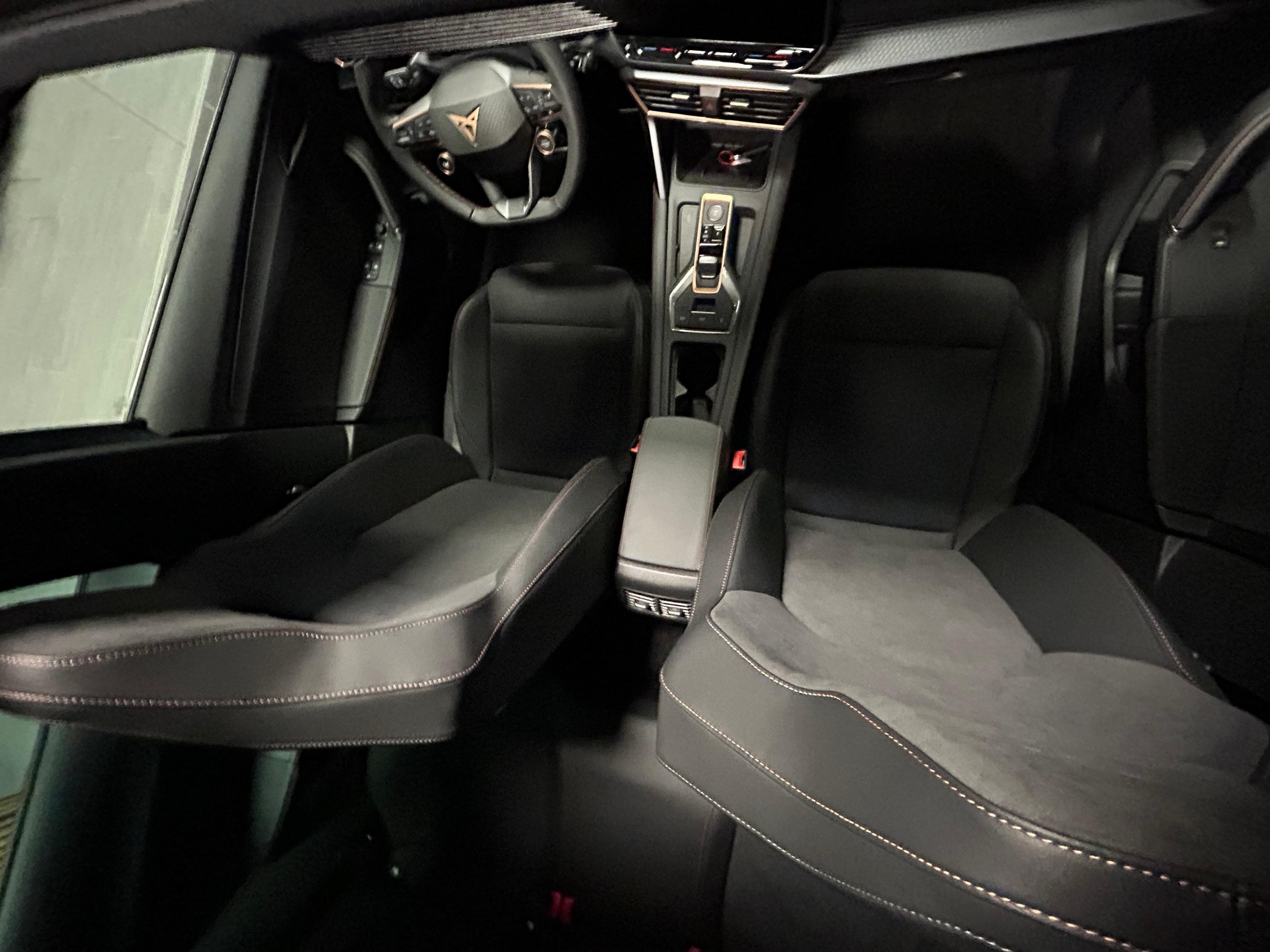 CUPRA Formentor 2.0 TSI VZ 4Drive DSG-showroom-element-2