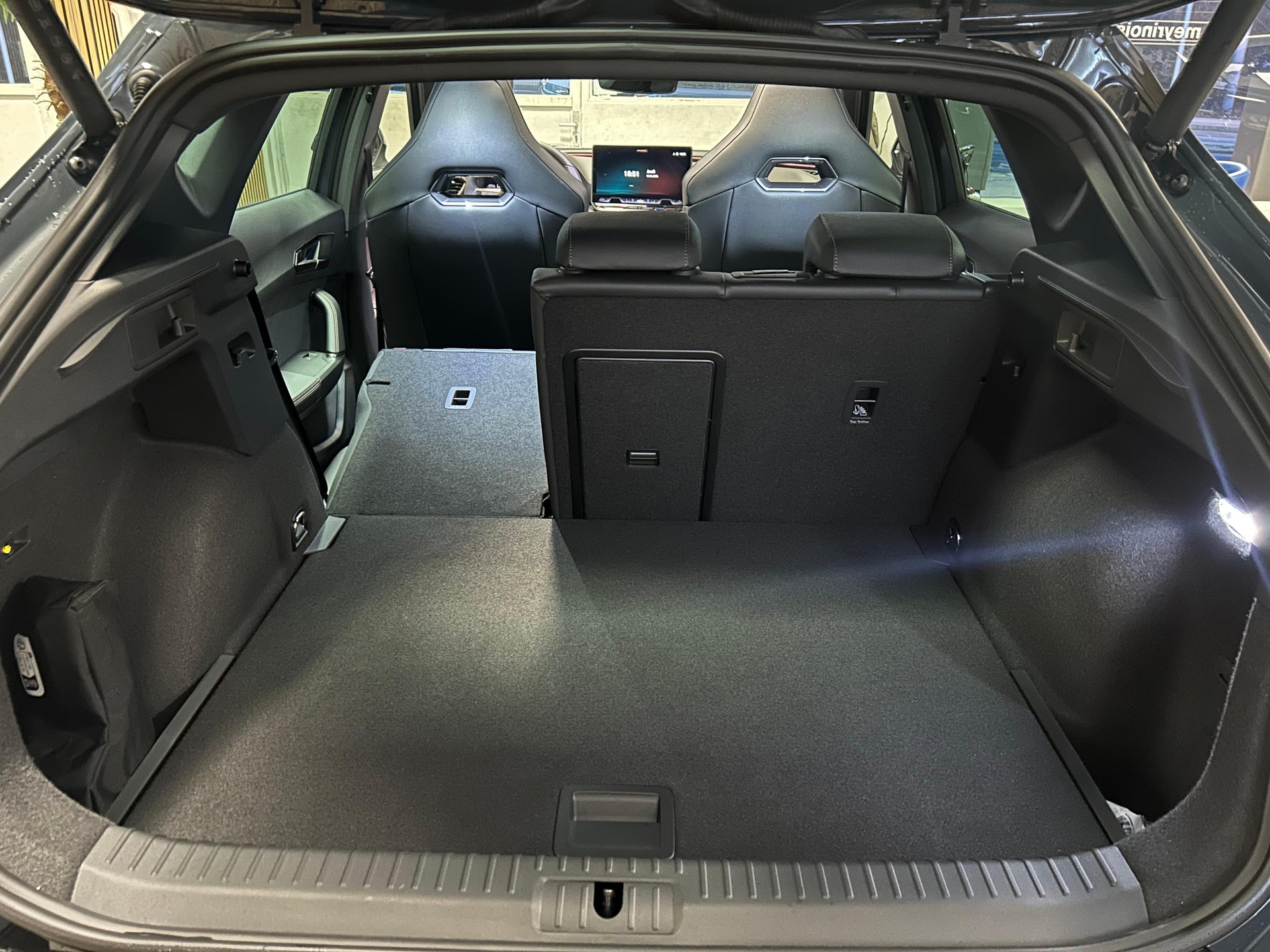 CUPRA Formentor 2.0 TSI VZ 4Drive DSG-image-24