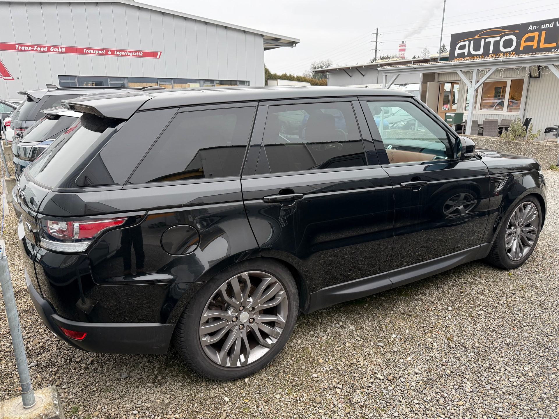 LAND ROVER Range Rover Sport 3.0 TDV6 SE Automatic-image-0