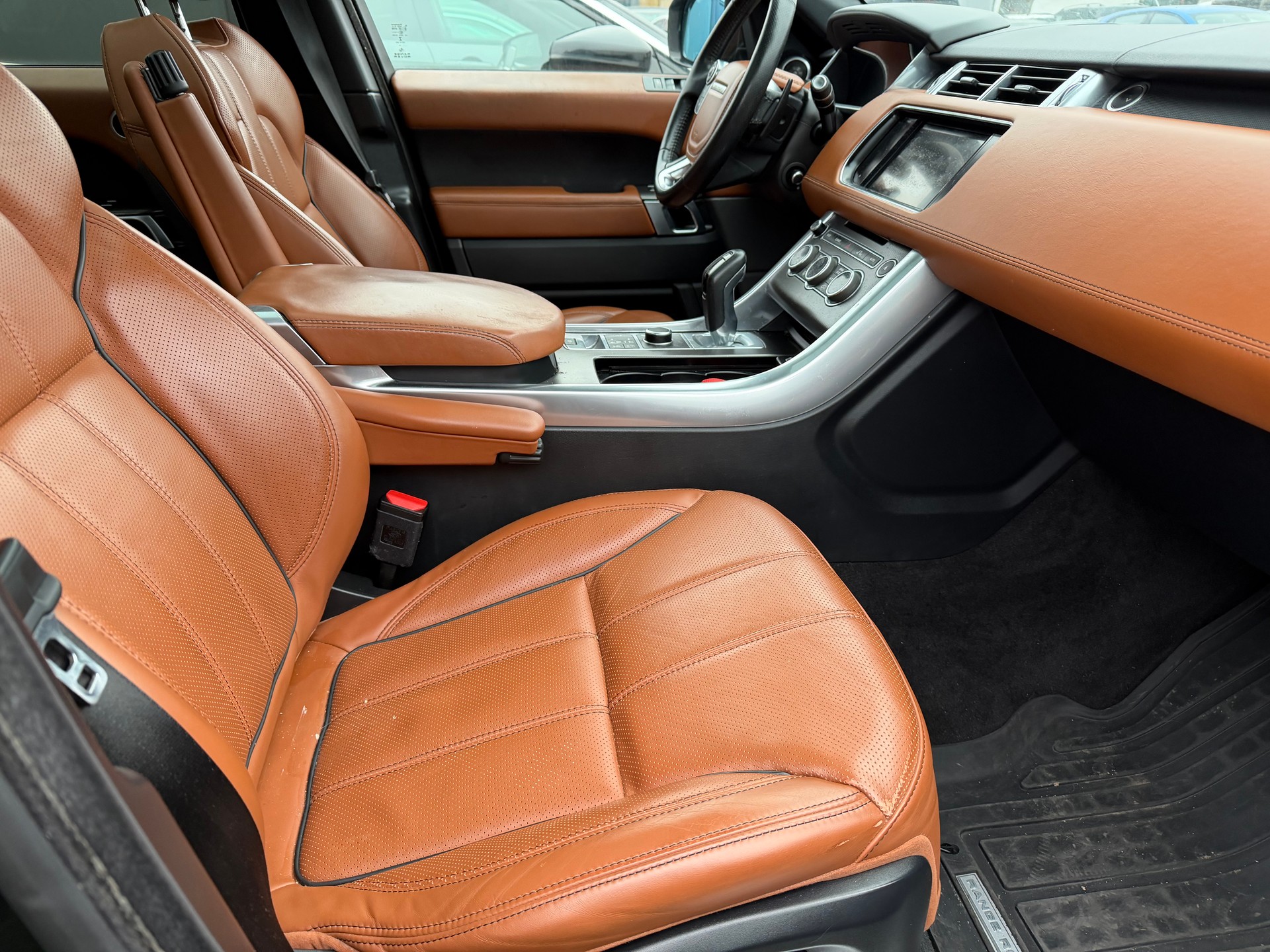 LAND ROVER Range Rover Sport 3.0 TDV6 SE Automatic-image-7