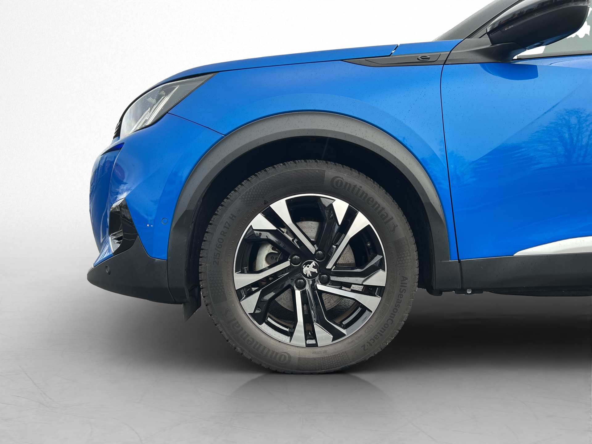 PEUGEOT 2008 e-GT Line-image-13