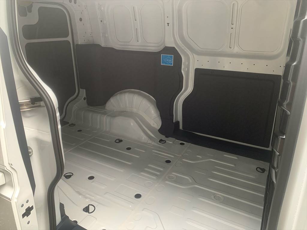 KIA PV5 Cargo 51.5 kWh Essential-image-7